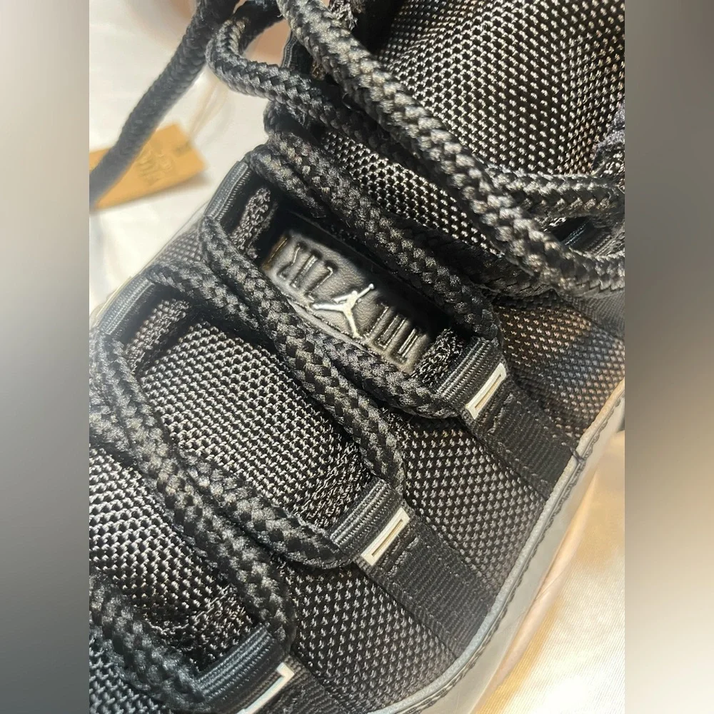 JORDAN 11 RETRO JUBILEE 25TH ANNIVERSARY Bubba gum bottom men 10.5 sneaker shoe - Picture 15 of 17